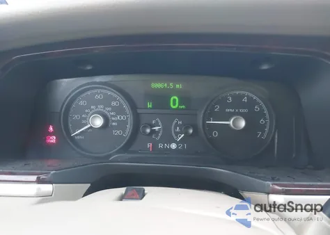 2008 Lincoln Town Car Signature L из США, поврежденный, VIN 2LNHM85W78X634112